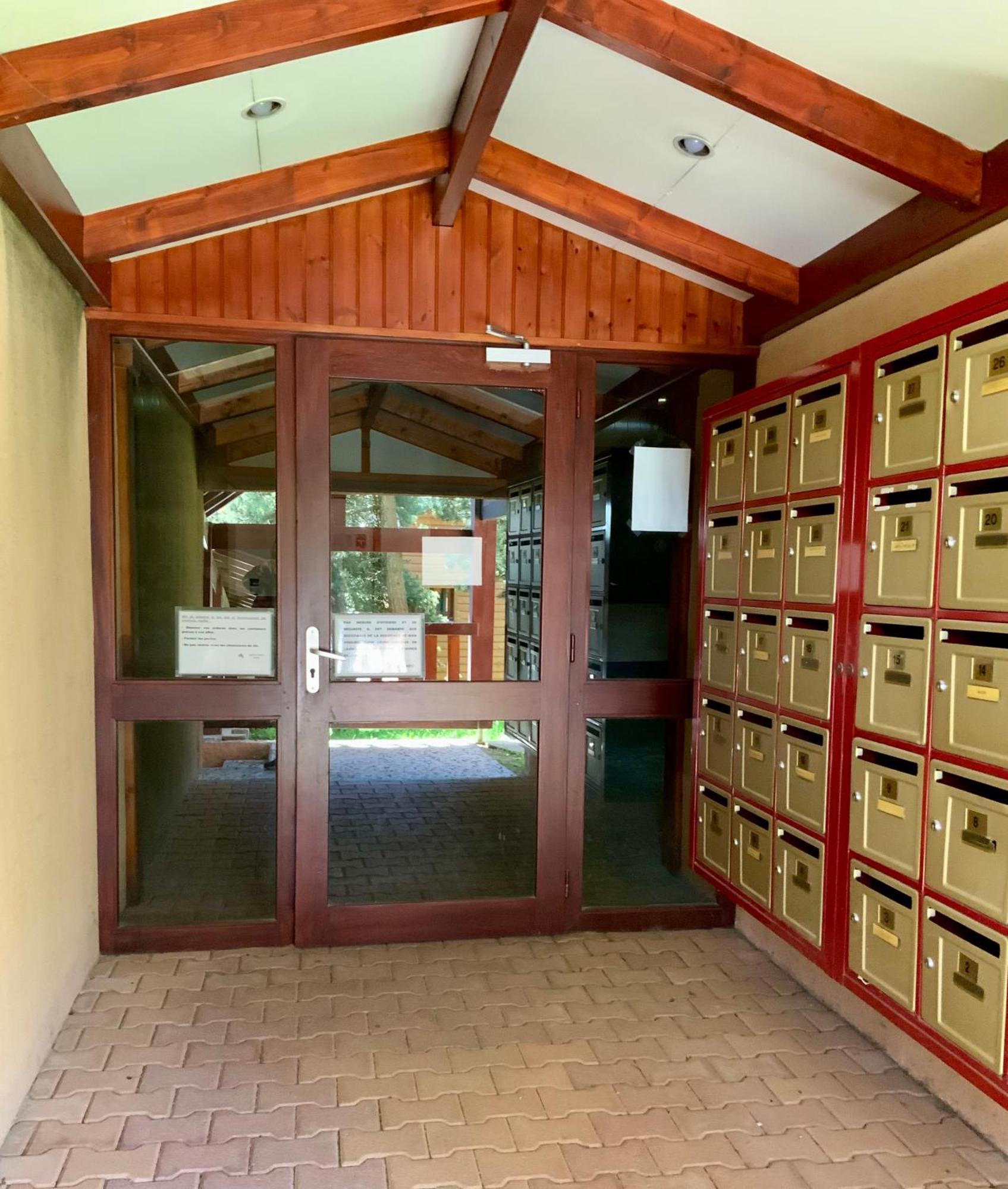 Studio Cabine Chaleureux A Pyrenees 2000 - Wifi Et Parking Prive Bolquere Exterior foto