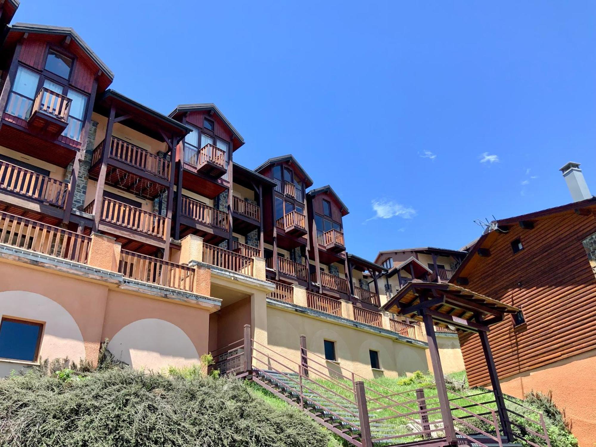 Studio Cabine Chaleureux A Pyrenees 2000 - Wifi Et Parking Prive Bolquere Exterior foto
